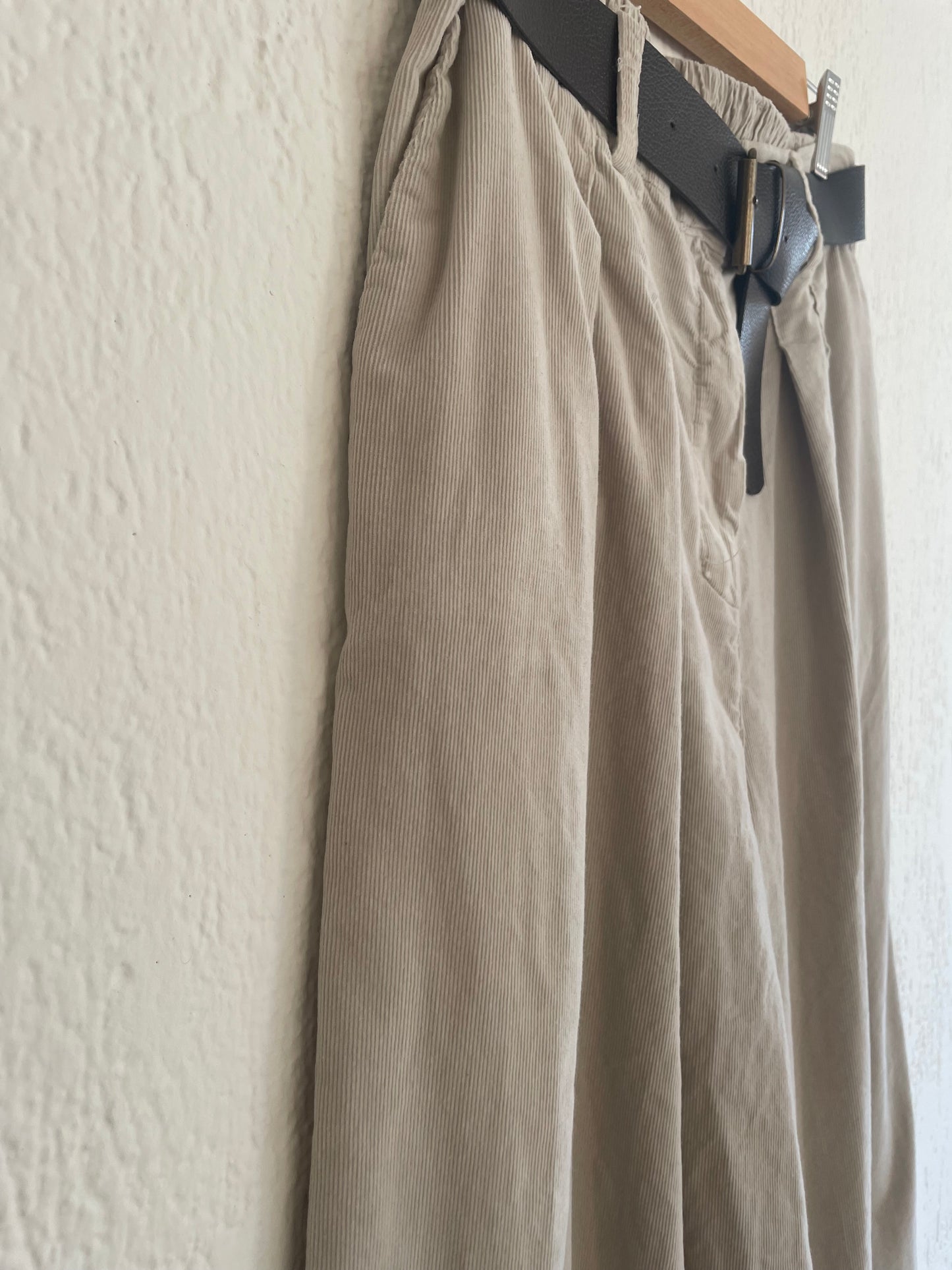 Pantalone Charlie gesso