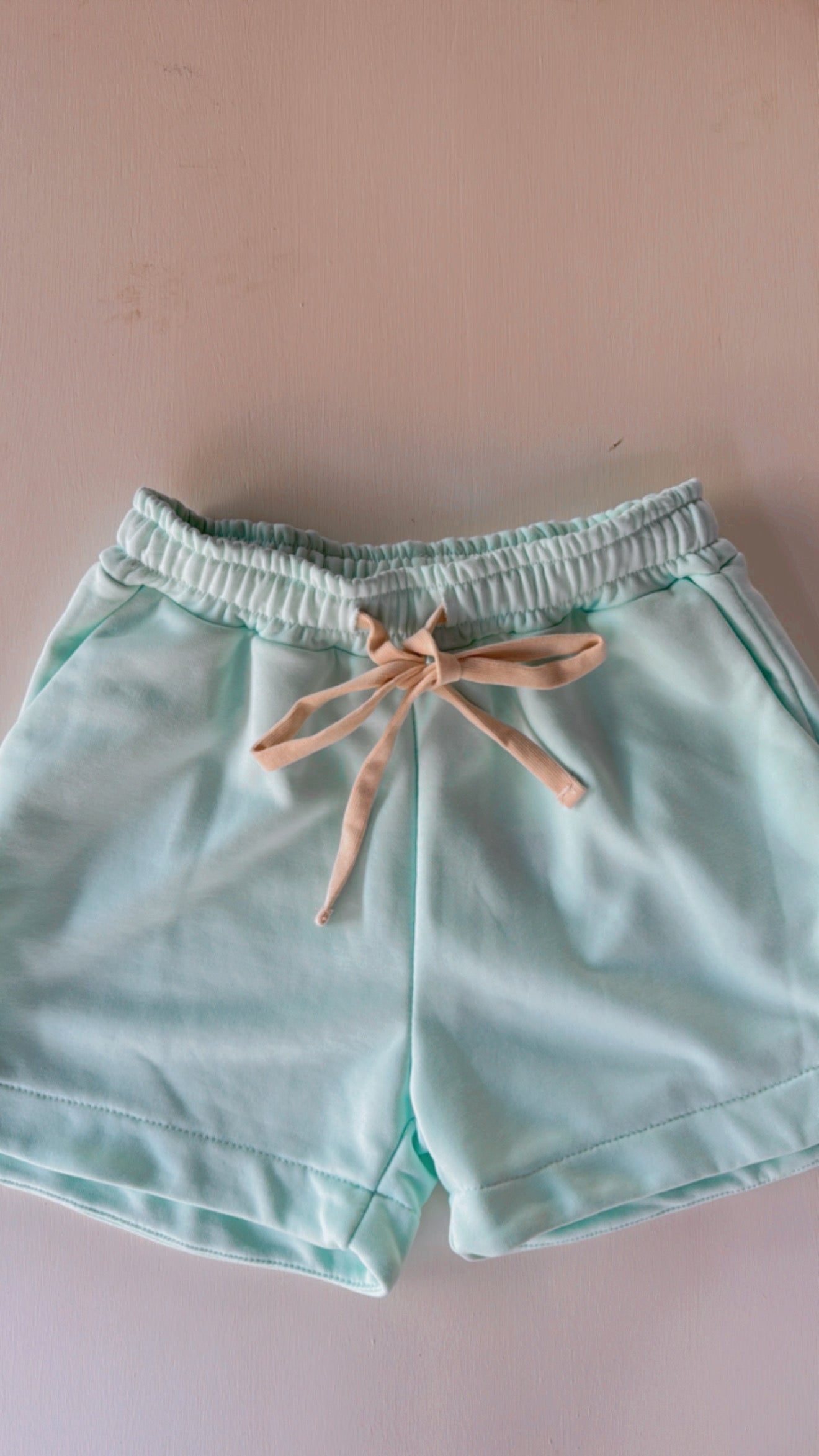 Completo Paris mint