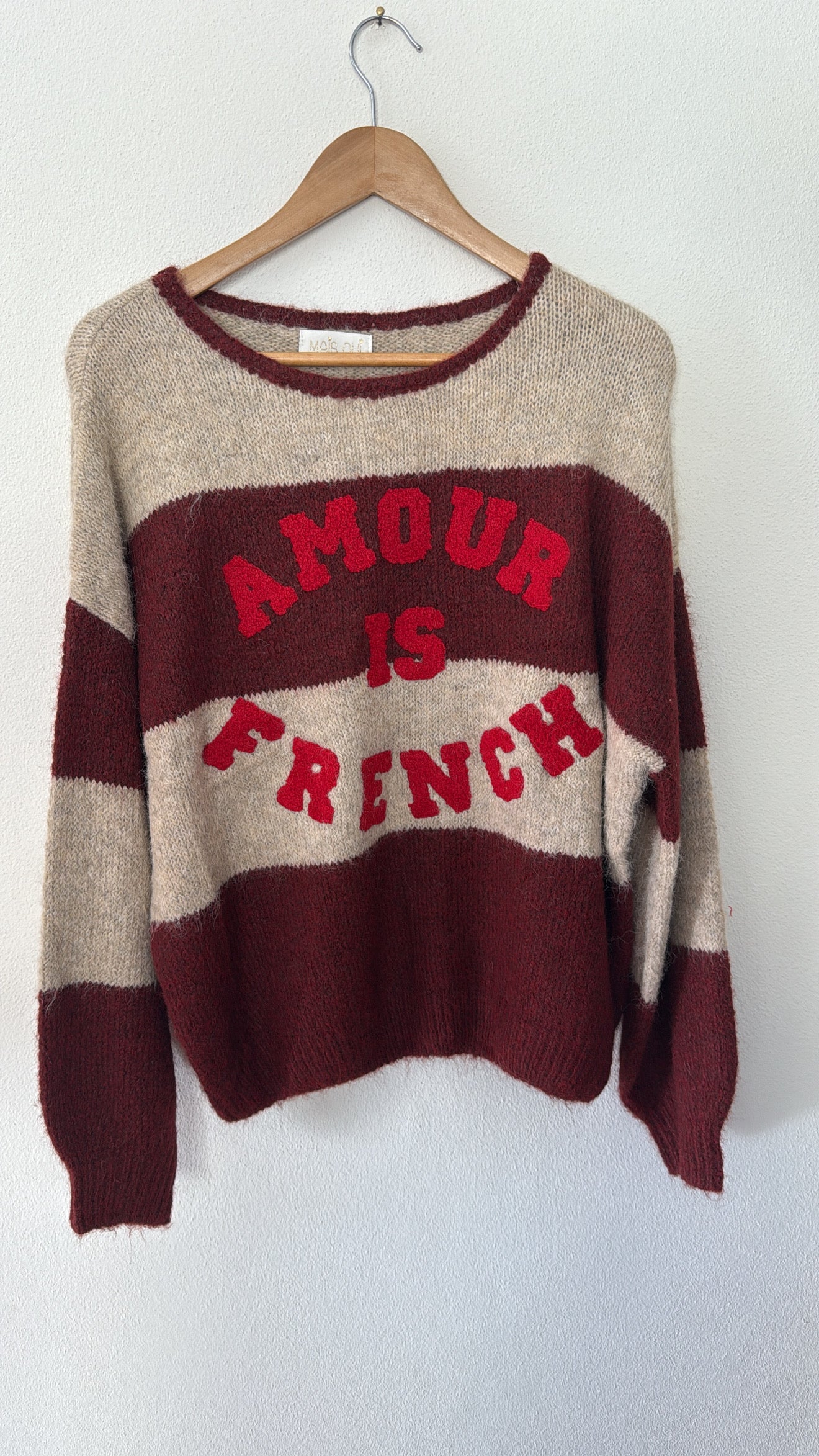 Maglione Amour is French burgundy