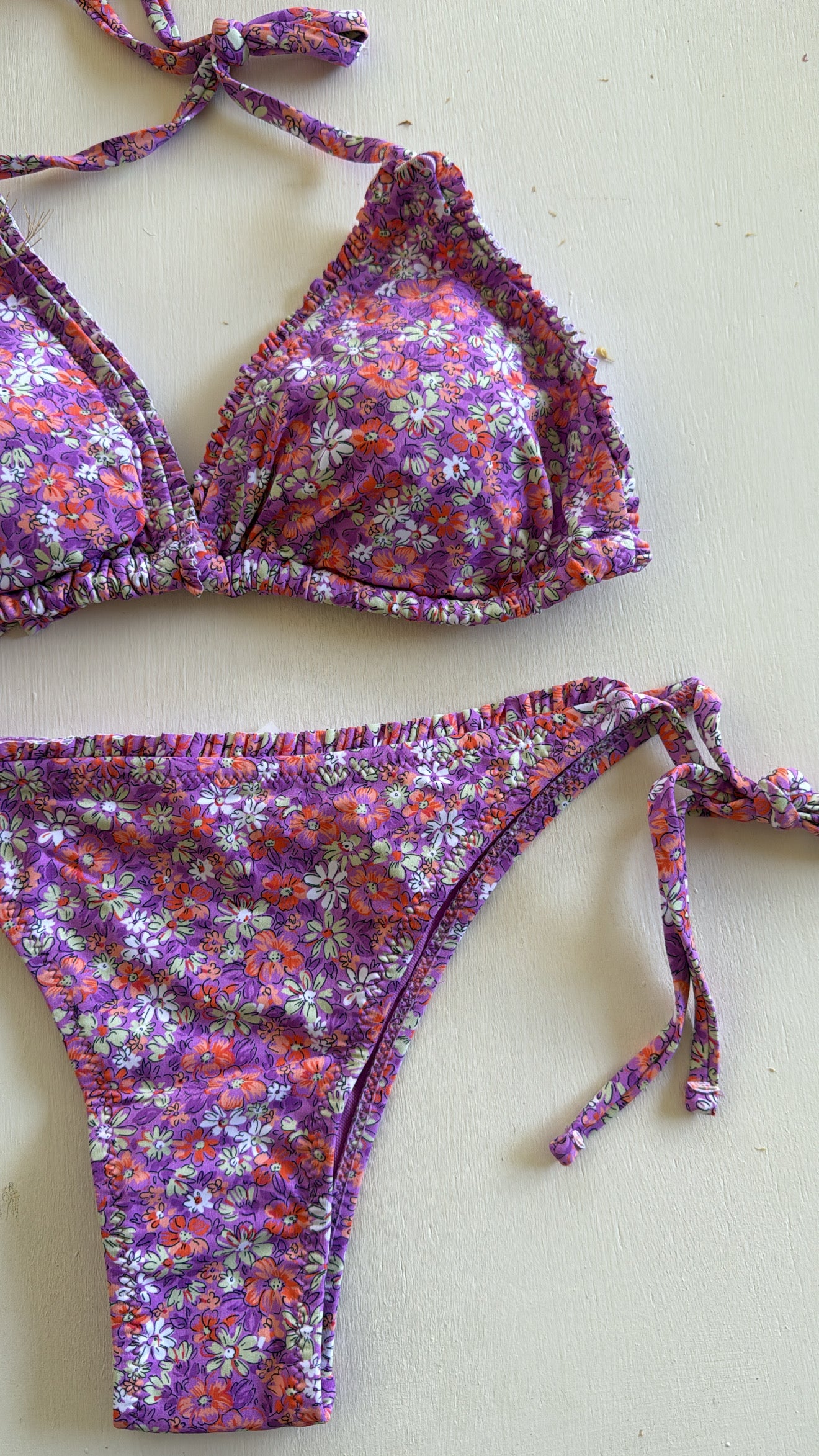 Bikini Saint-Tropez purple flowers