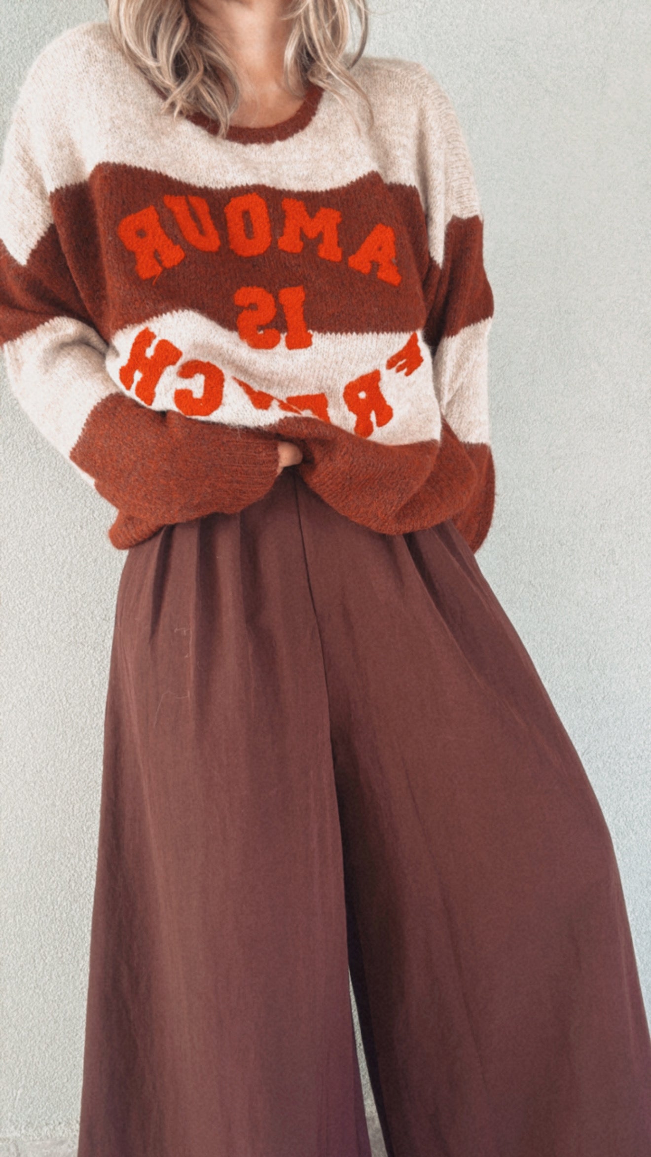 Maglione Amour is French burgundy