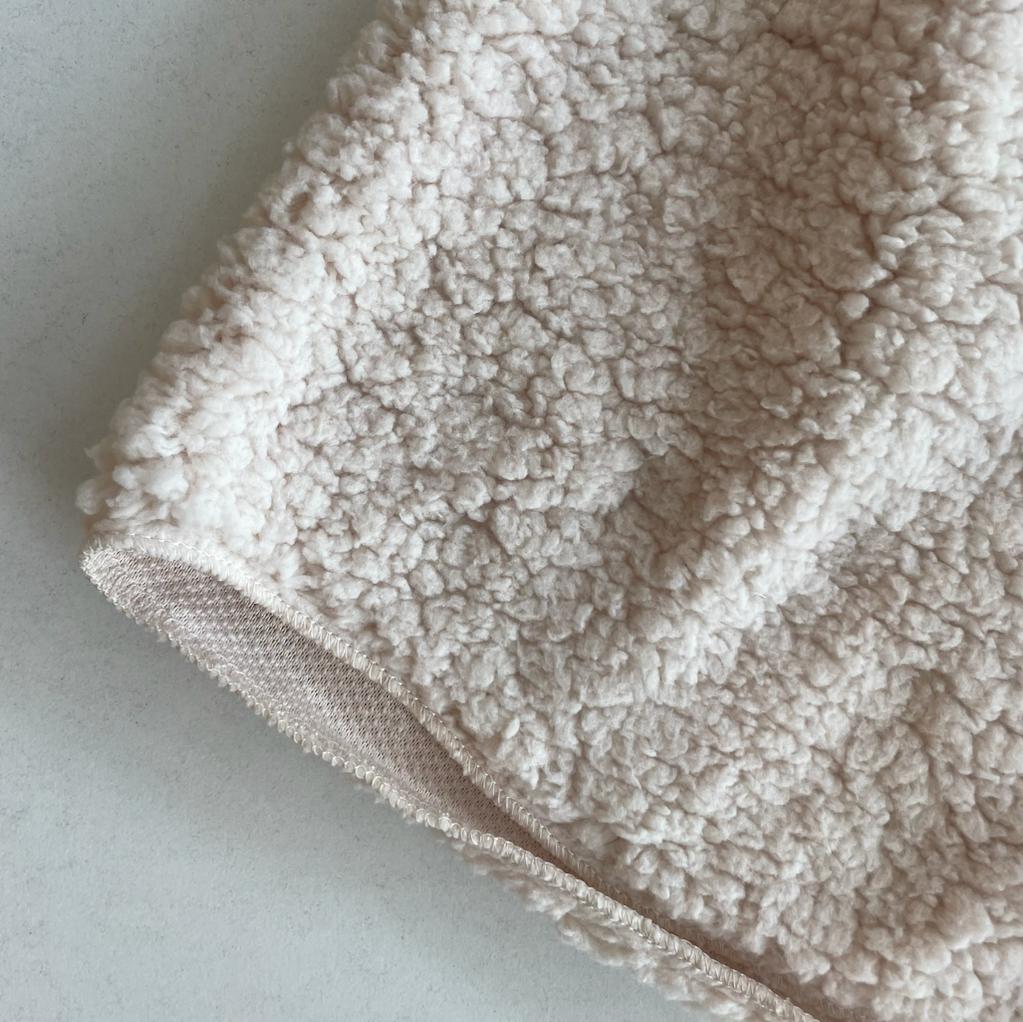 Short Cozy