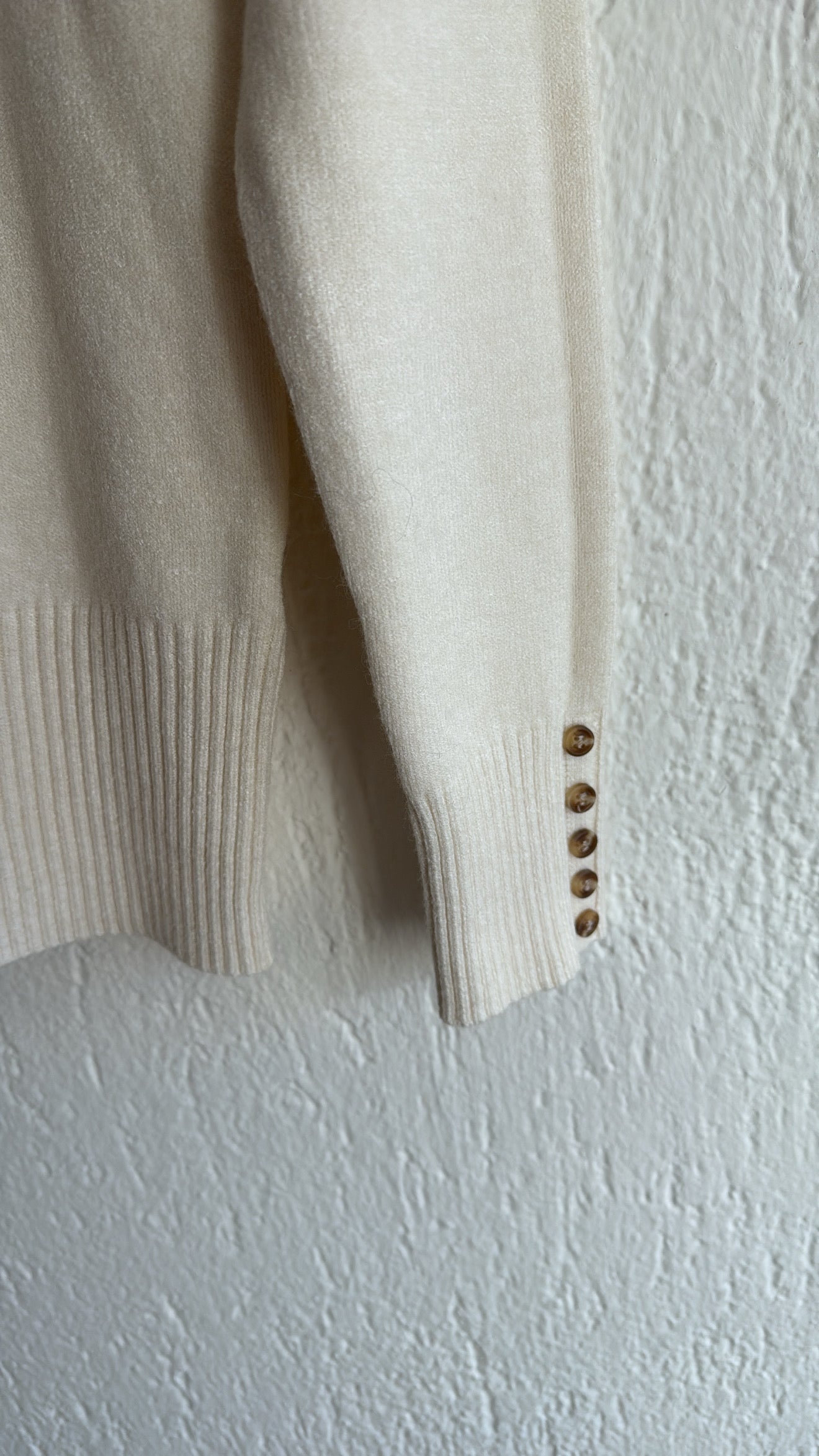 Dolcevita Austin white