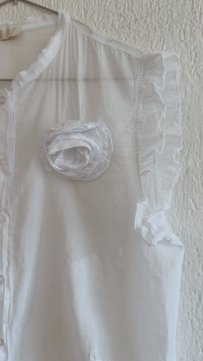 Top Flower white