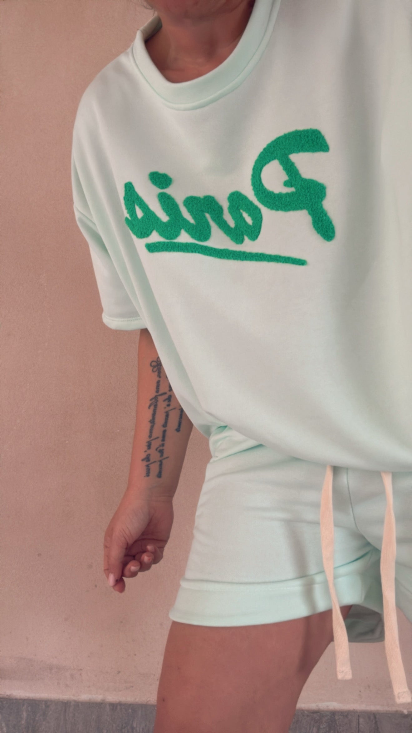 Completo Paris mint