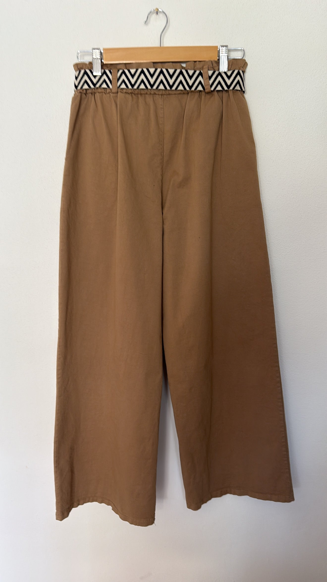 Pantalone Doc nut