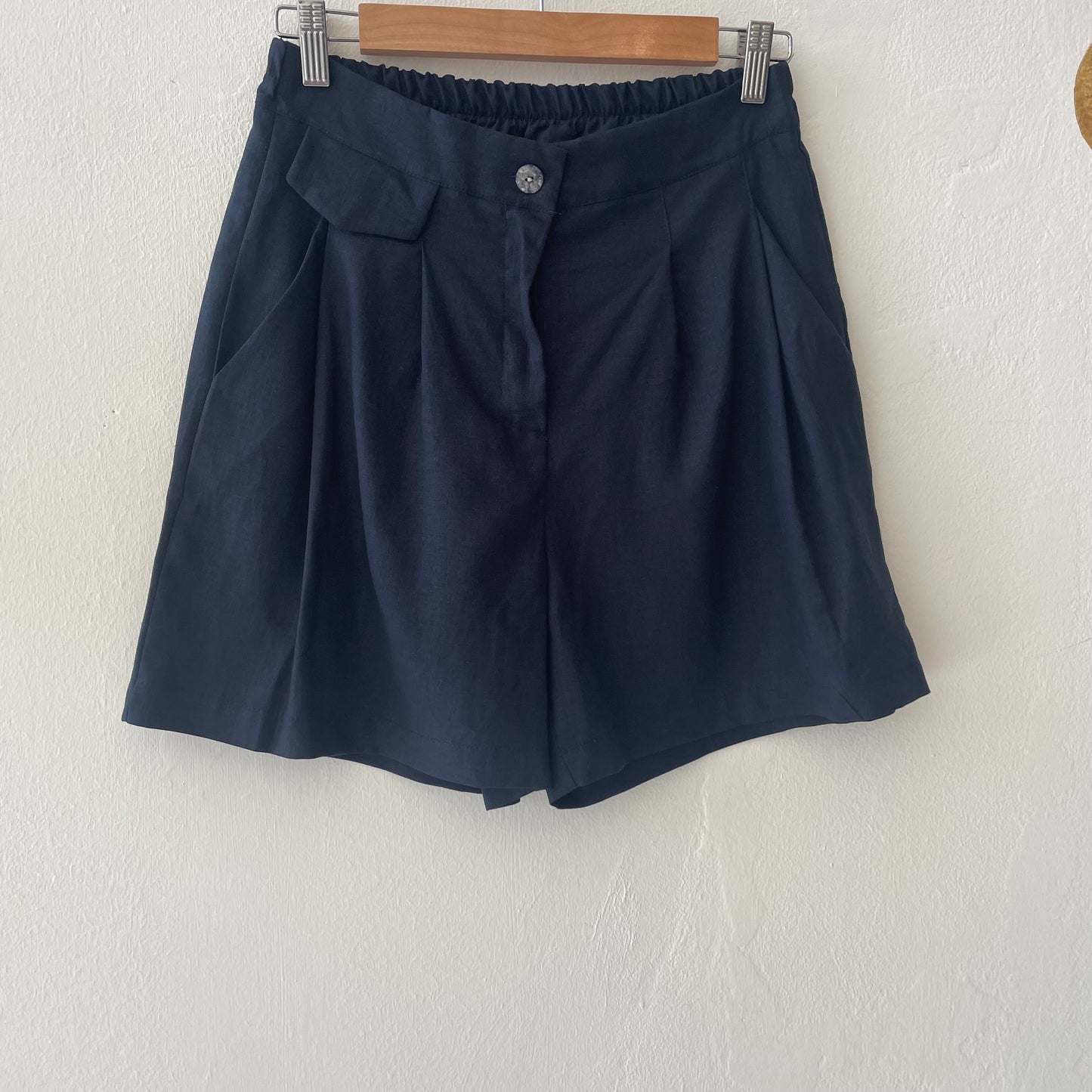 Short Meg blu