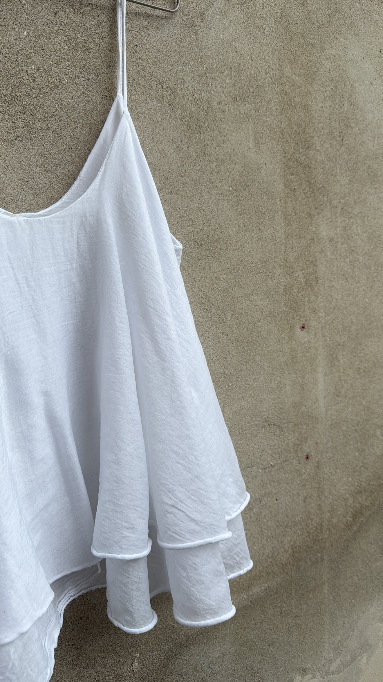 Top Enea bianco