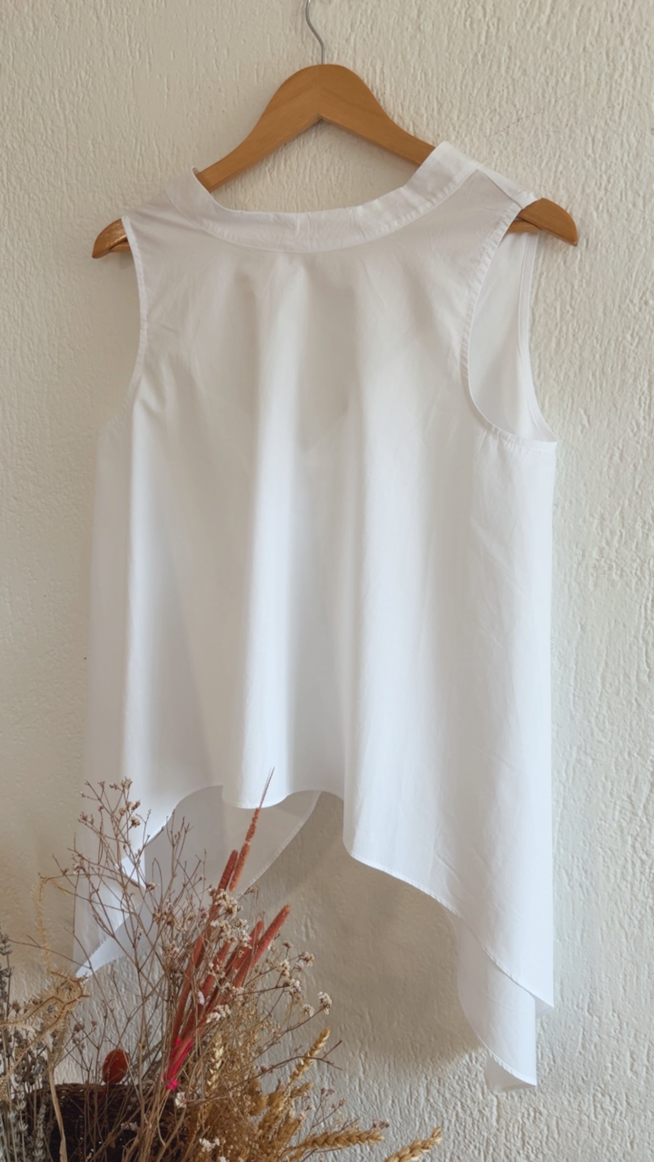 Top Luna white