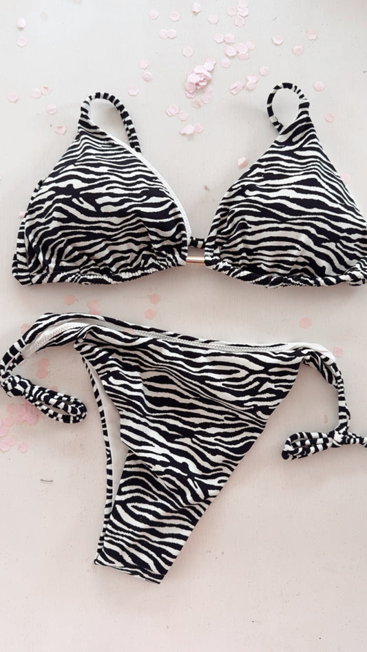 Bikini Jungle white