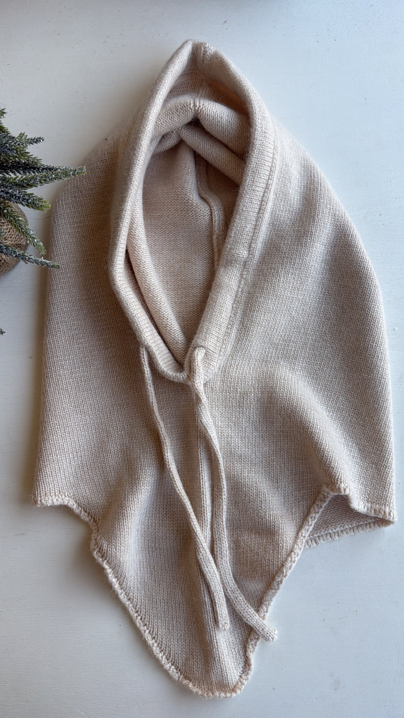 Balaclava Jade cipria