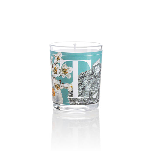 Candela Talc & White Flowers