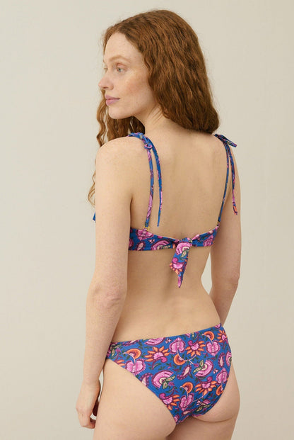Bikini Bayi Bayana