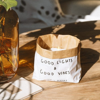 Candela Pensieri Stropicciati: Good Light & Good Vibes- Vanilla & Milk